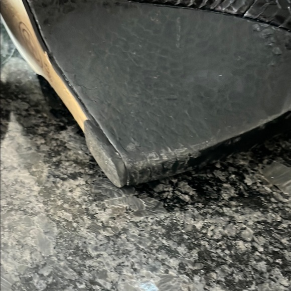 House of Harlow 1960 Black Peep Toe Heels - Picture 3 of 5